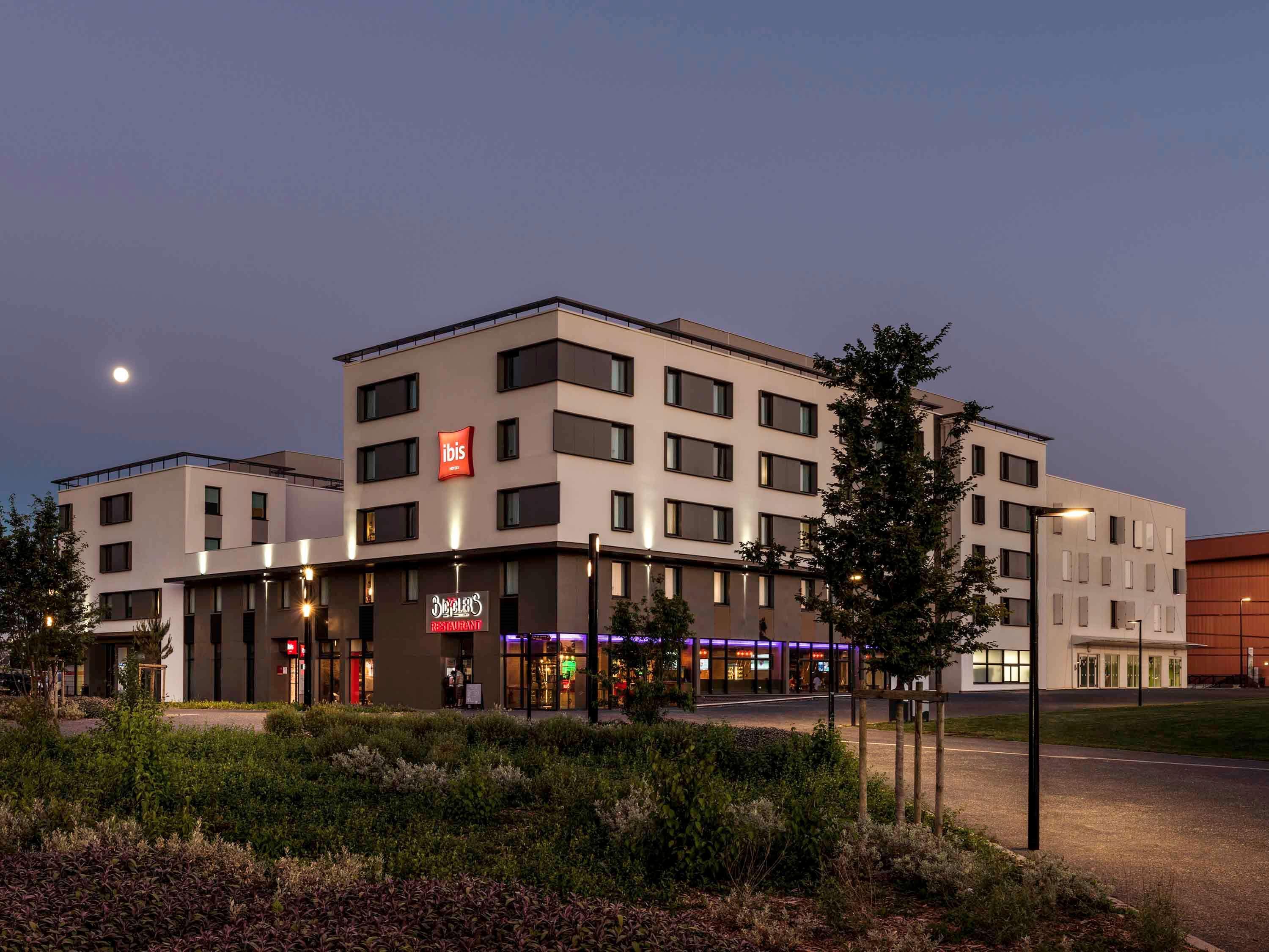 מלון מונטיגני-לה-ברטונאוקס Ibis Saint Quentin En Yvelines - Velodrome מראה חיצוני תמונה